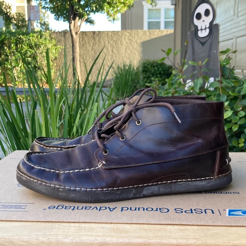 Men's UGG Brown Leather Shoes size 13